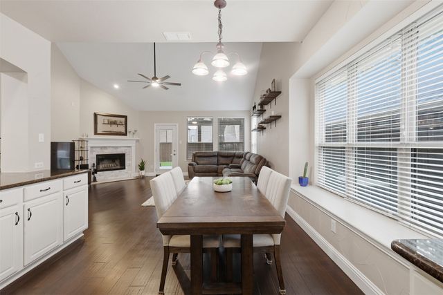 6974 Shoreview, Grand Prairie, TX 75054