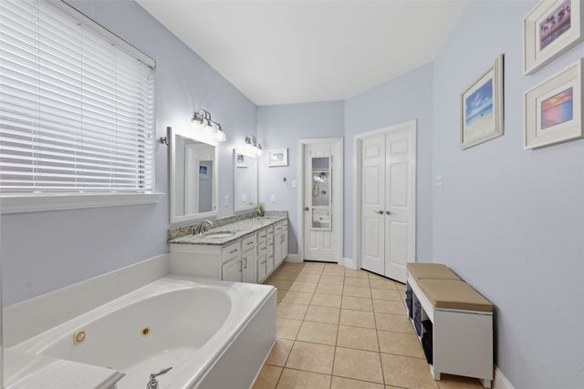 6974 Shoreview, Grand Prairie, TX 75054