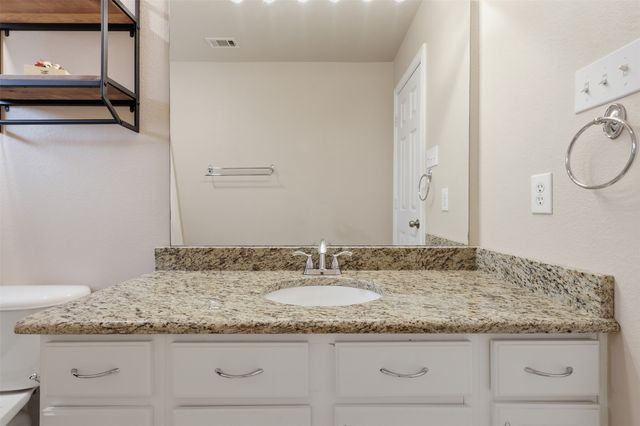 6974 Shoreview, Grand Prairie, TX 75054