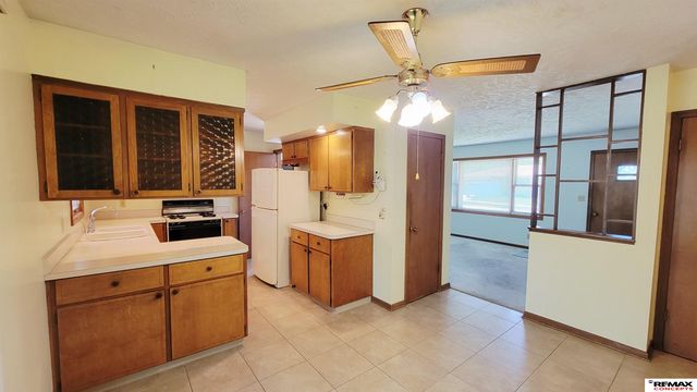 5020 Claire Avenue, Lincoln, NE 68516