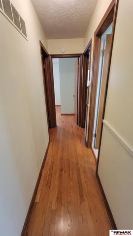 5020 Claire Avenue, Lincoln, NE 68516