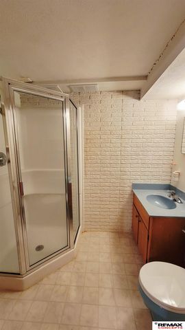 5020 Claire Avenue, Lincoln, NE 68516