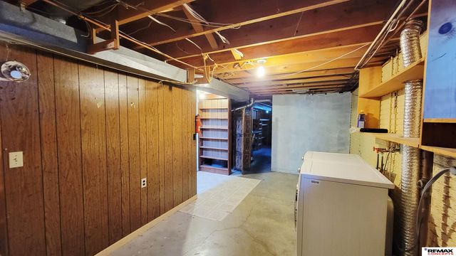 5020 Claire Avenue, Lincoln, NE 68516