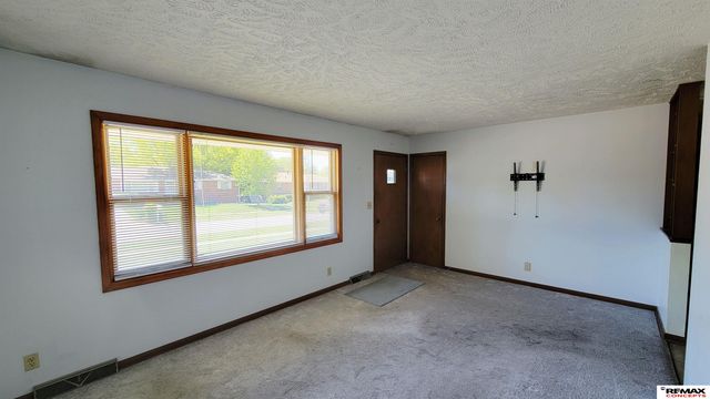 5020 Claire Avenue, Lincoln, NE 68516