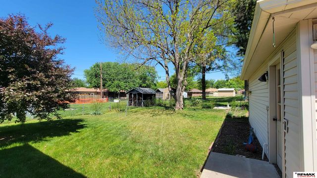 5020 Claire Avenue, Lincoln, NE 68516