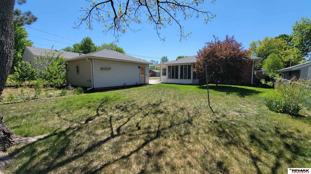 5020 Claire Avenue, Lincoln, NE 68516