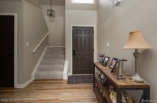 6606 Westbrooke Court, West Bloomfield Charter Township, MI 48322