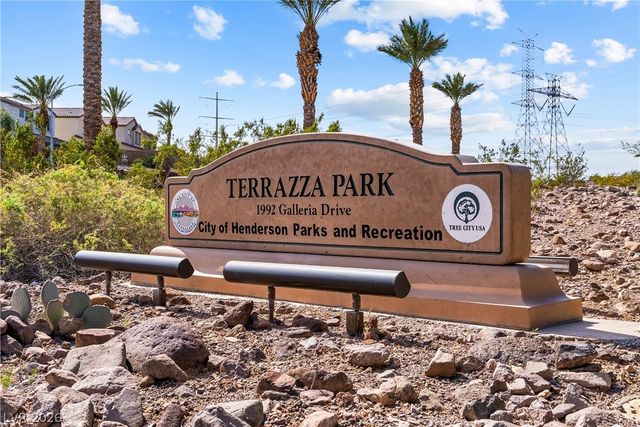 35 Santo Mio Court, Henderson, NV 89011