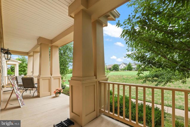 1402 SANDS CIR, Fredericksburg, VA 22401