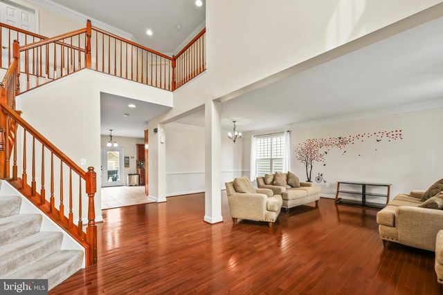 1402 SANDS CIR, Fredericksburg, VA 22401