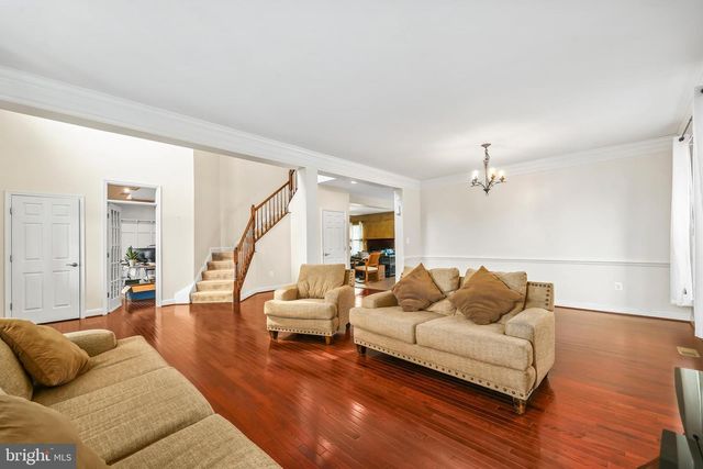 1402 SANDS CIR, Fredericksburg, VA 22401