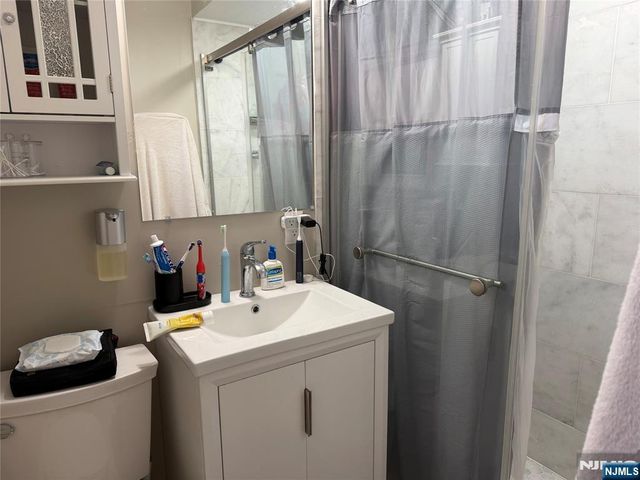 7 Campi Court, Dumont, NJ 07628