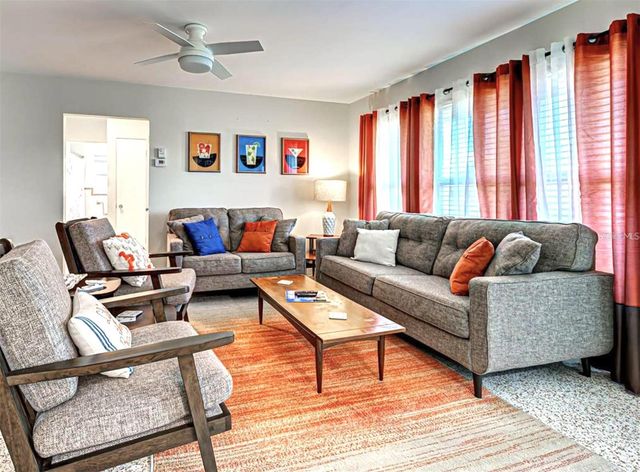 220 GLEN OAK ROAD, Venice, FL 34293