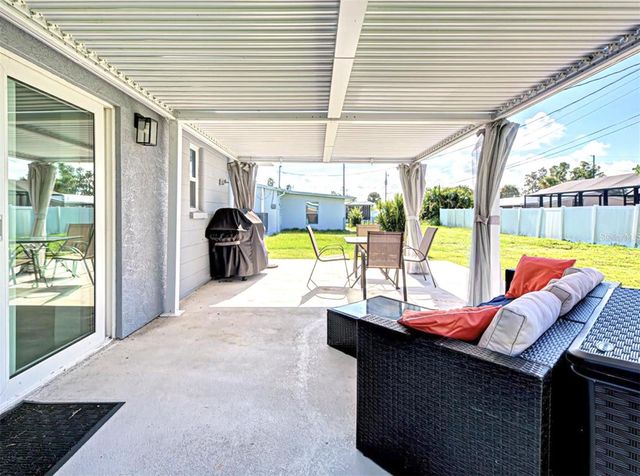 220 GLEN OAK ROAD, Venice, FL 34293