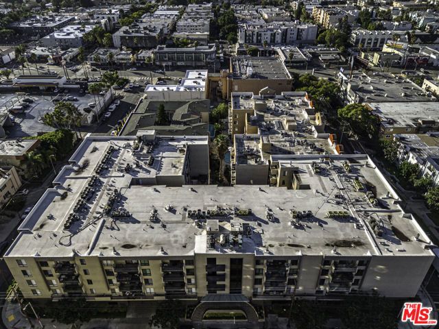7320 Hawthorn Avenue 315, Los Angeles, CA 90046