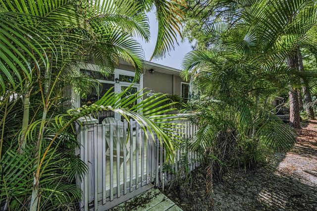 3164 BROOKER CREEK WAY, Palm Harbor, FL 34685