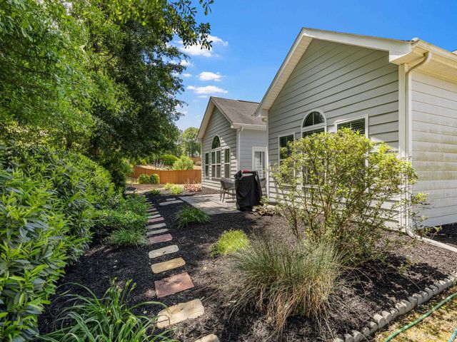 432 Fieldsview Lane, Simpsonville, SC 29681