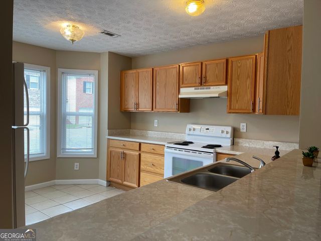 2962 Stonecrest Lane, Lithonia, GA 30038