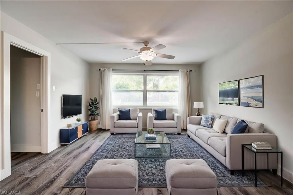975 9th AVE S 11, Naples, FL 34102