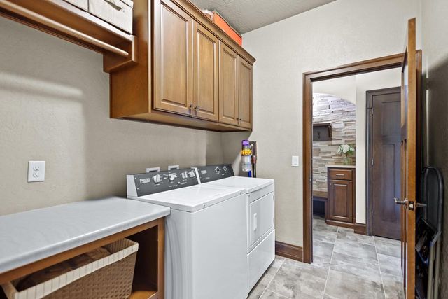 1638 STEINER LANE, Green Bay, WI 54313