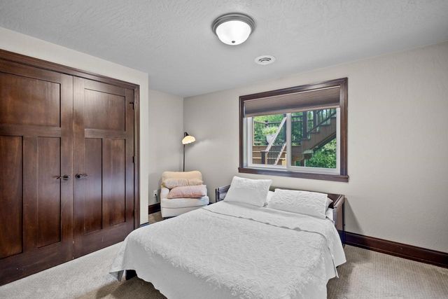 1638 STEINER LANE, Green Bay, WI 54313