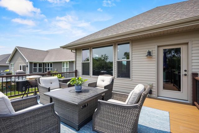 1638 STEINER LANE, Green Bay, WI 54313