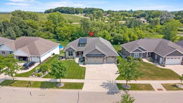 1638 STEINER LANE, Green Bay, WI 54313