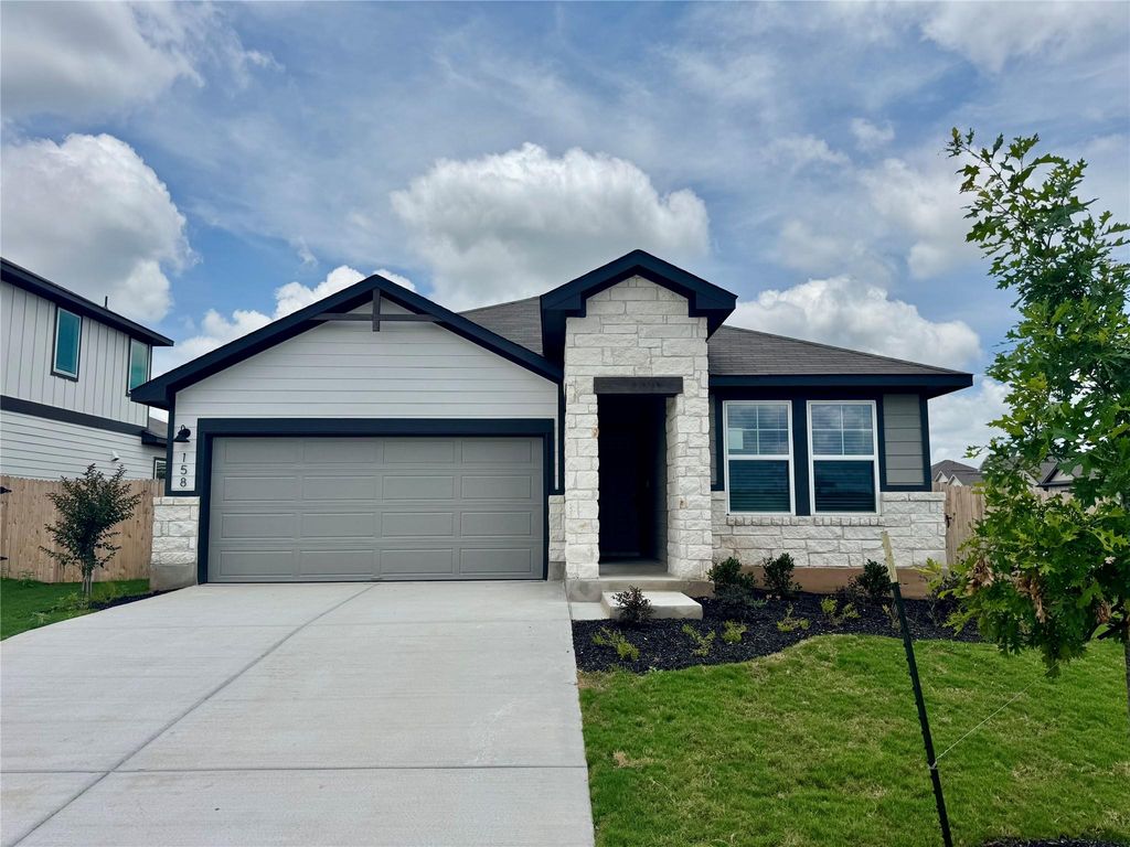 158 Boondoggle RDG, Cedar Creek, TX 78612