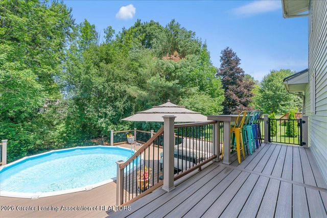 3910 Bayberry Lane, Lansing, MI 48911