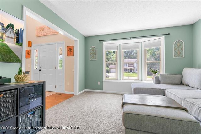 3910 Bayberry Lane, Lansing, MI 48911