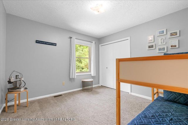 3910 Bayberry Lane, Lansing, MI 48911
