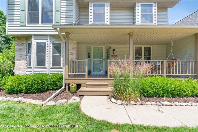3910 Bayberry Lane, Lansing, MI 48911