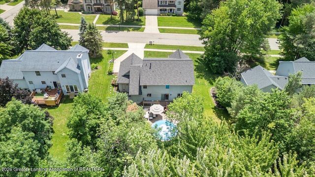 3910 Bayberry Lane, Lansing, MI 48911