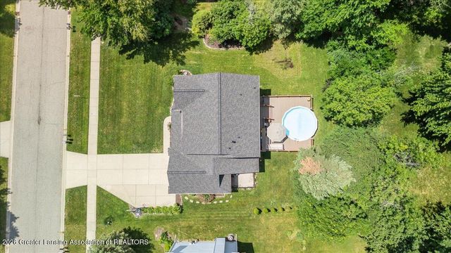 3910 Bayberry Lane, Lansing, MI 48911