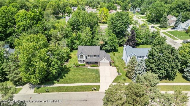 3910 Bayberry Lane, Lansing, MI 48911