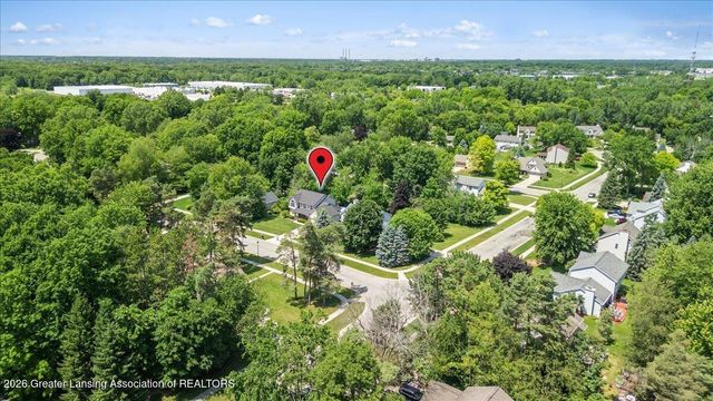 3910 Bayberry Lane, Lansing, MI 48911