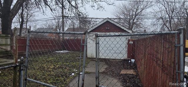 19411 Carrie Street, Detroit, MI 48234