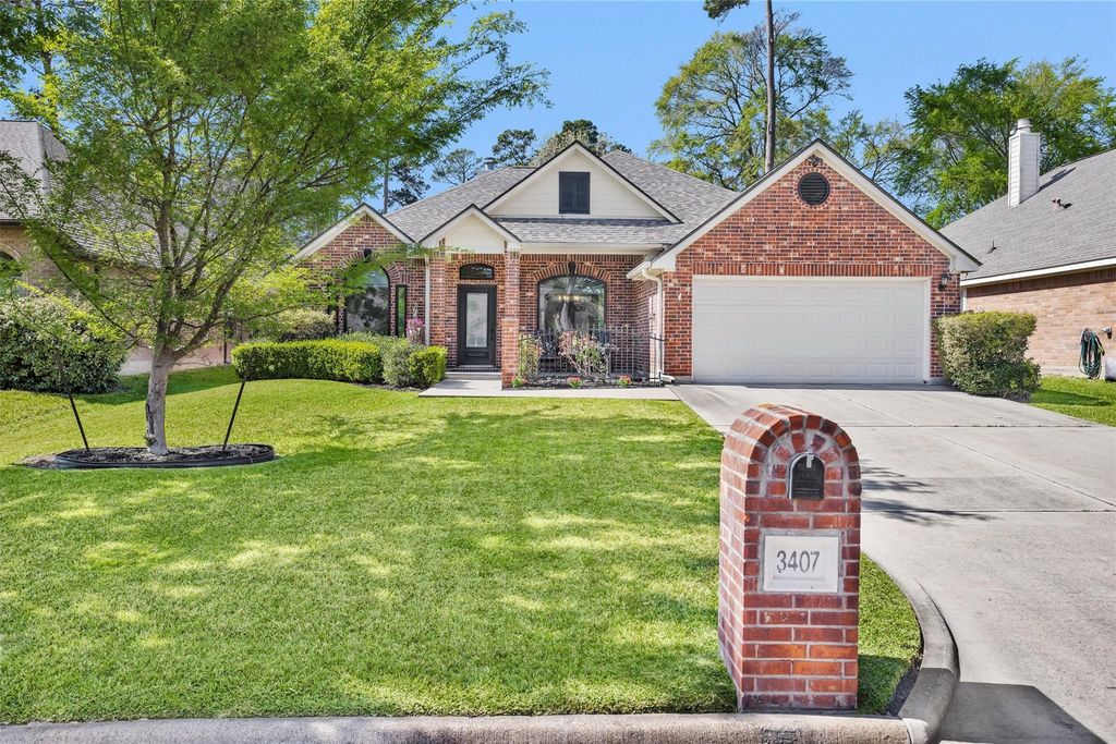 3407 Fitzgerald Drive, Montgomery, TX 77356