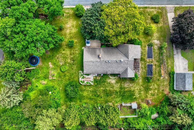987 Chippewa Avenue, Mendota Heights, MN 55118