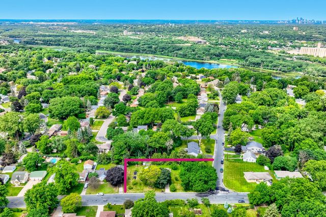 987 Chippewa Avenue, Mendota Heights, MN 55118