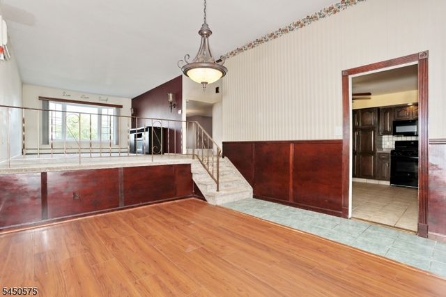 62 Molinari Dr, Wanaque Boro, NJ 07465