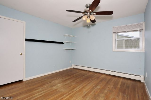 62 Molinari Dr, Wanaque Boro, NJ 07465