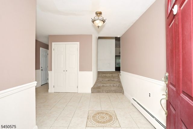 62 Molinari Dr, Wanaque Boro, NJ 07465