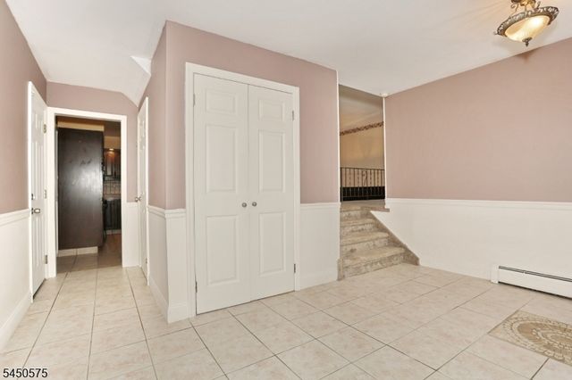 62 Molinari Dr, Wanaque Boro, NJ 07465