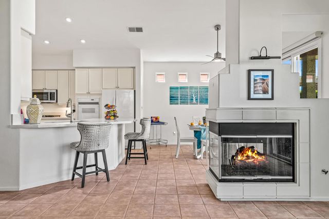 42405 Turqueries Avenue, Palm Desert, CA 92211