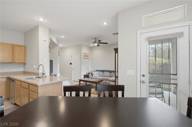 7316 Cobbs Hill Street, Las Vegas, NV 89139