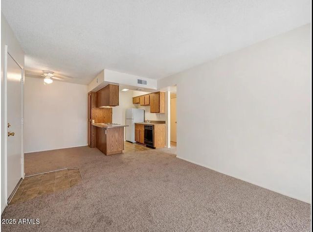 5750 N 59th Avenue 1B, Glendale, AZ 85301