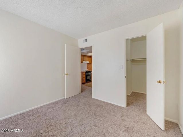 5750 N 59th Avenue 1B, Glendale, AZ 85301