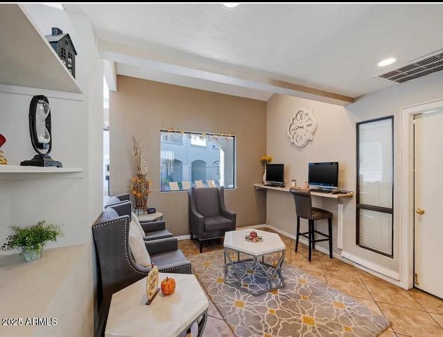 5750 N 59th Avenue 1B, Glendale, AZ 85301