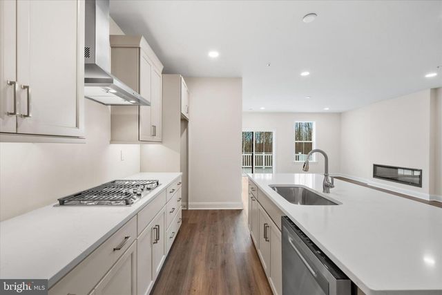 405 LEAHY DR, Newark, DE 19711